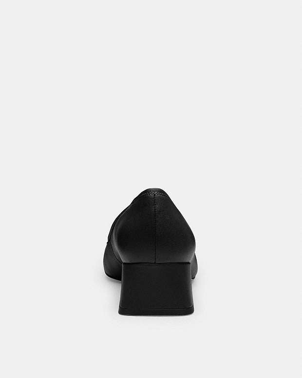 Ava Pumps