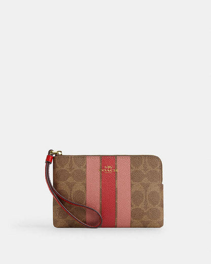 Corner zip wristlet