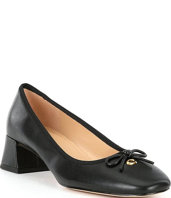 Ava Pumps