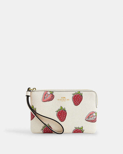 Corner zip wristlet